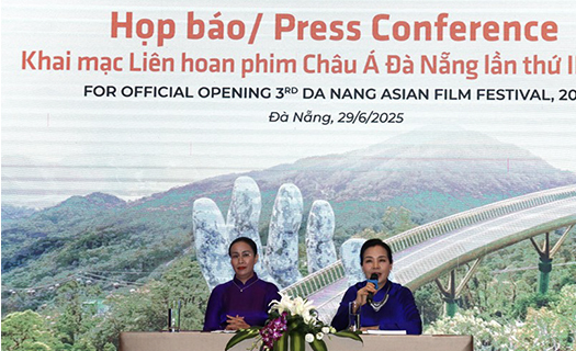 Liên hoan phim châu Á Đà Nẵng lần thứ III Lần đầu tiên tập hợp số lượng phim chiến tranh quy mô lớn